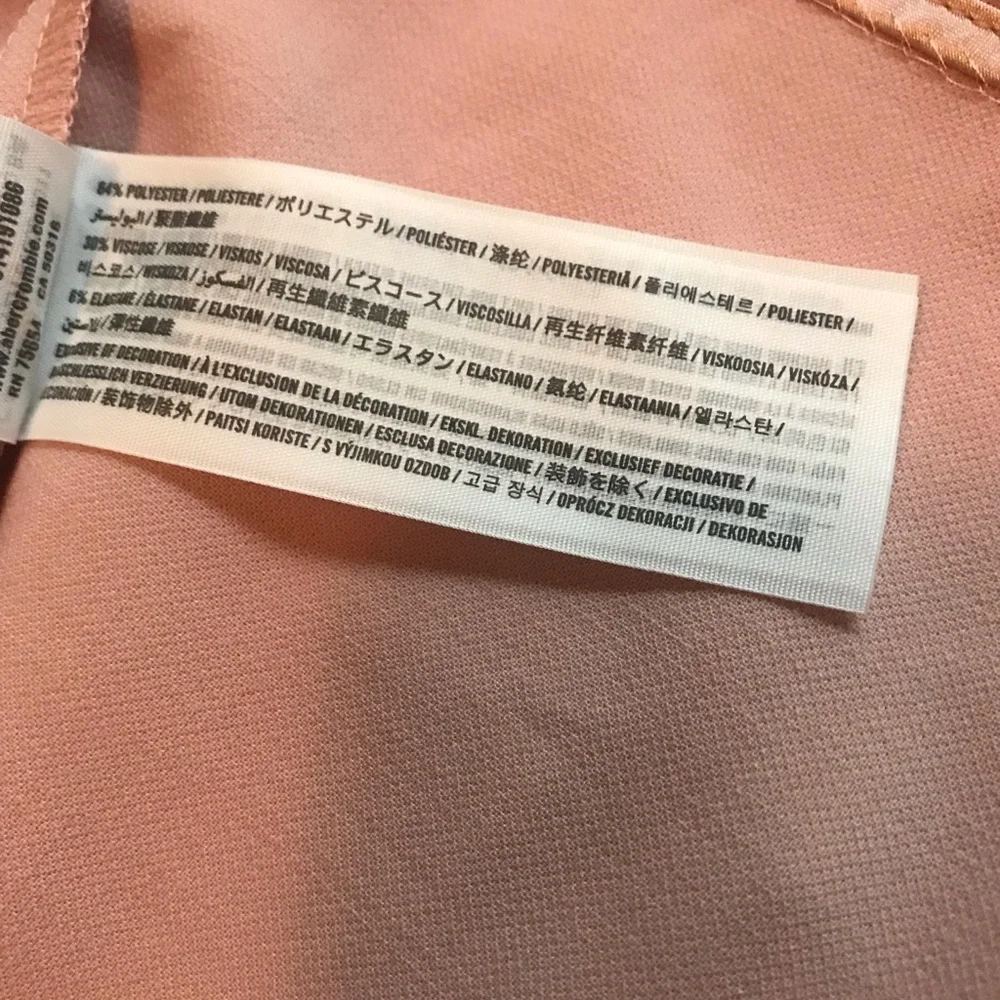 Elegant Pink Trench Coat - Picture 9 of 15